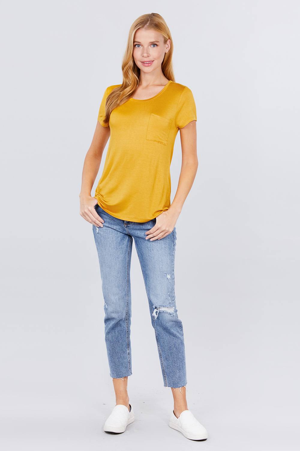 Short Sleeve Scoop Neck Top With Pocket